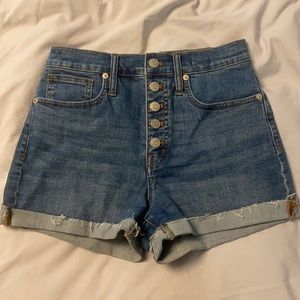 Madewell high rise denim button up shorts